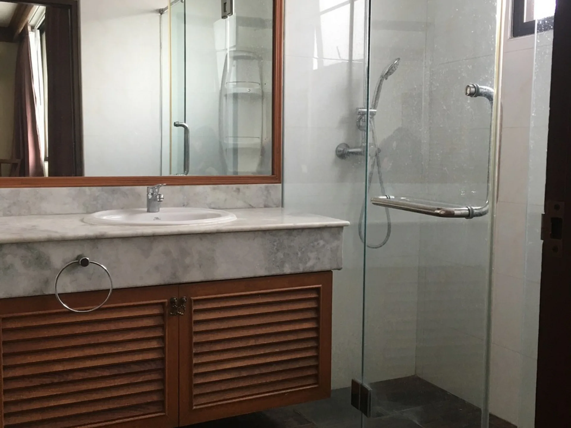 Property photos for The Habitat Sukhumvit 53