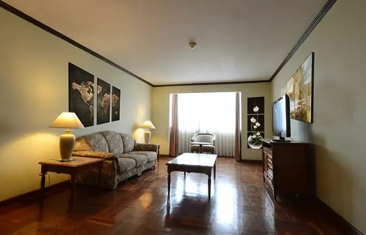 Property photos for Omni Tower Sukhumvit Nana