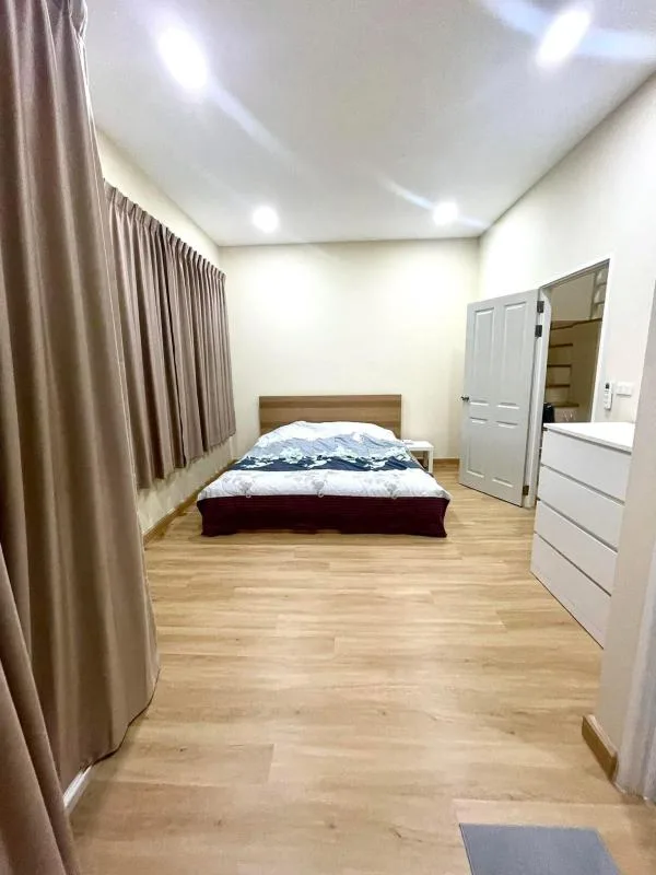 Property photos for Golden Neo Sukhumvit Lasalle