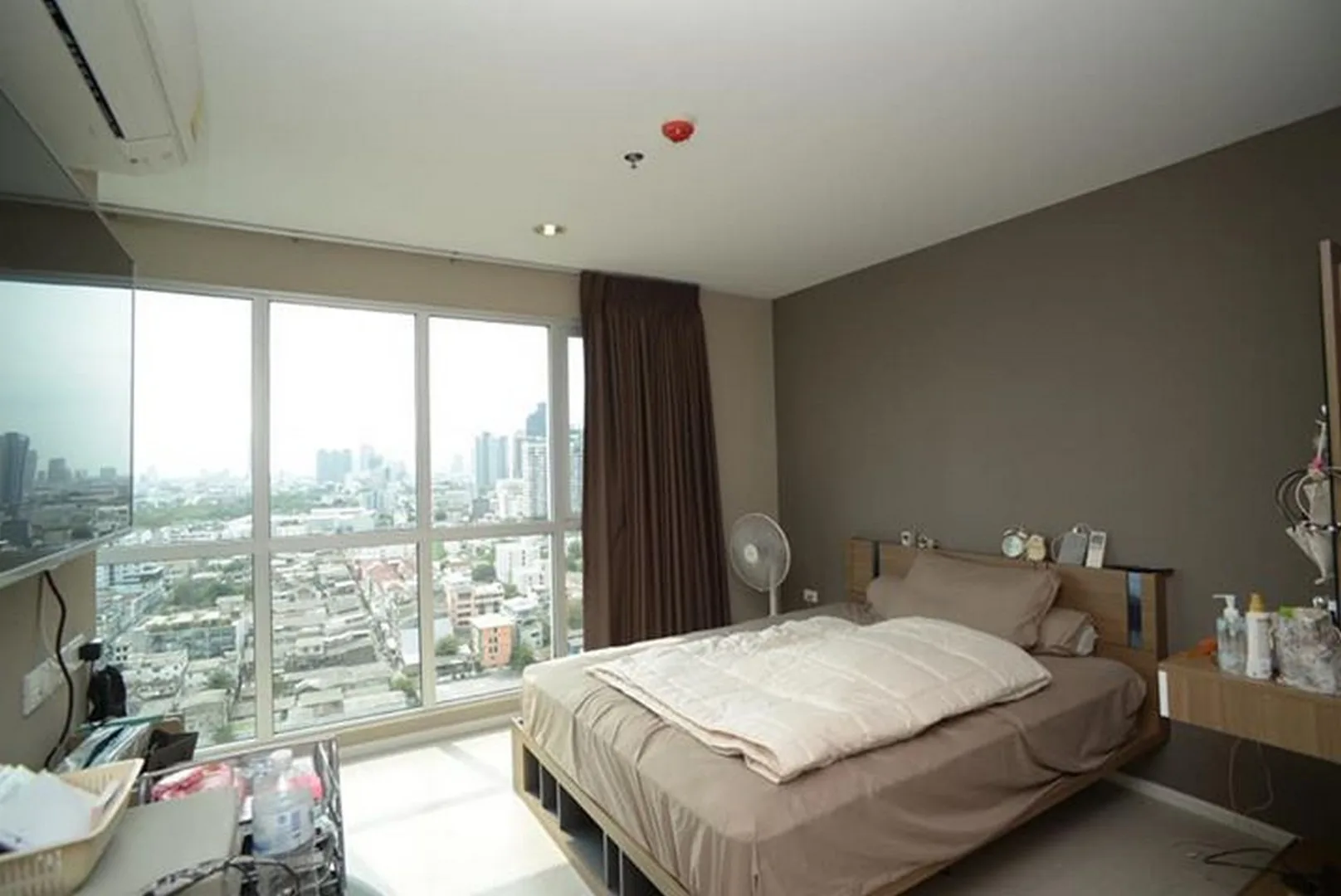 Property photos for Rhythm Sathorn - Narathiwas