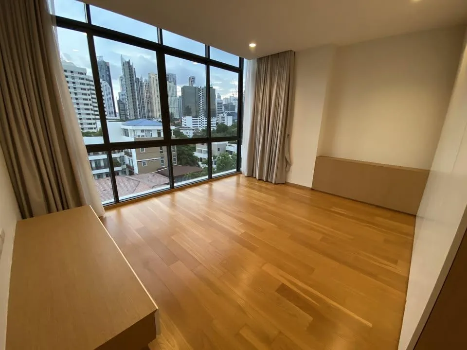 Property photos for Vana Residences Sukhumvit 26
