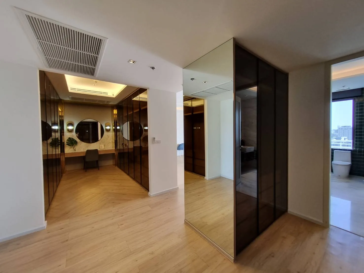 Property photos for The Pearl 49
