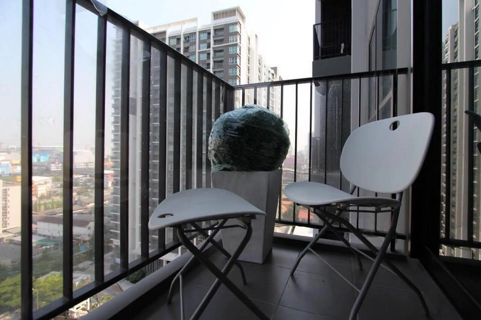 Property photos for Condolette Midst Rama 9