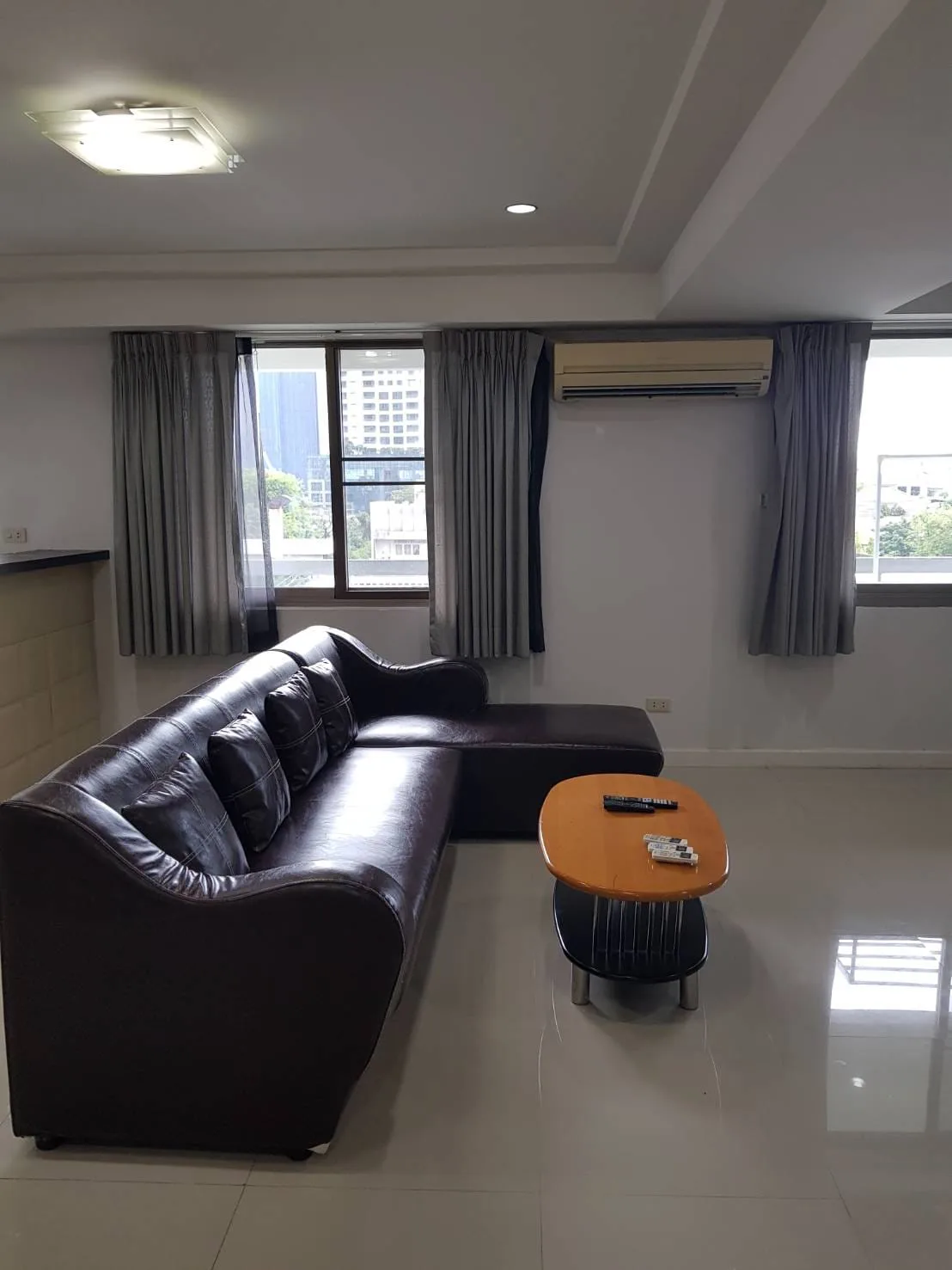 Property photos for Royal Castle