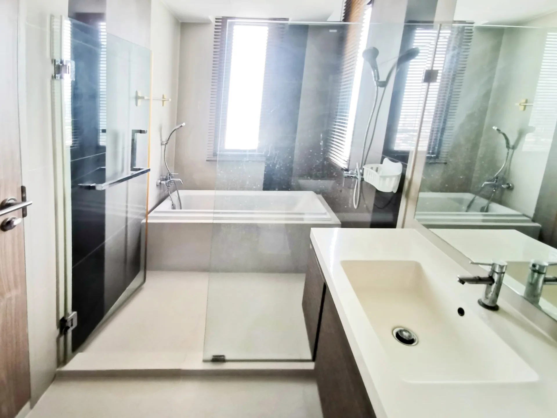 Property photos for The Capital Ratchaprarop-Vibha