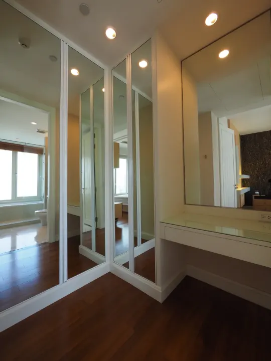 Property photos for Q Langsuan