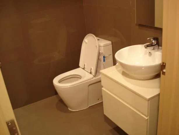 Property photos for Siri On 8
