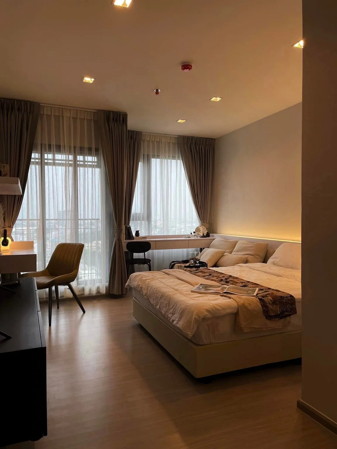 Property photos for Life Sathorn Sierra