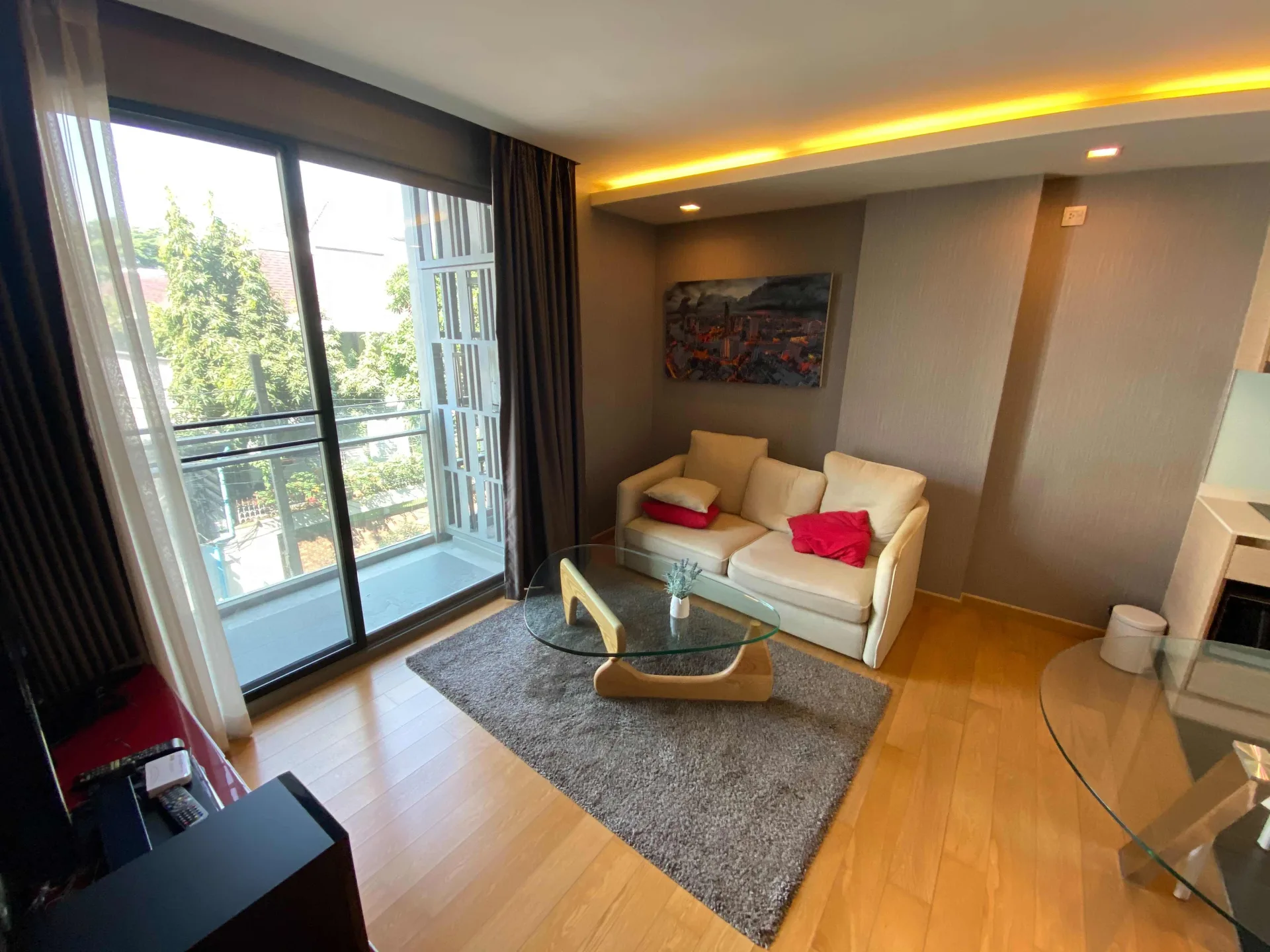 Property photos for Via Botani