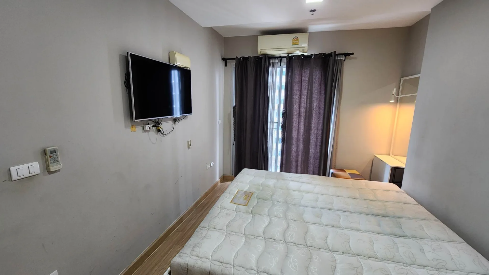 Property photos for CU Terrace