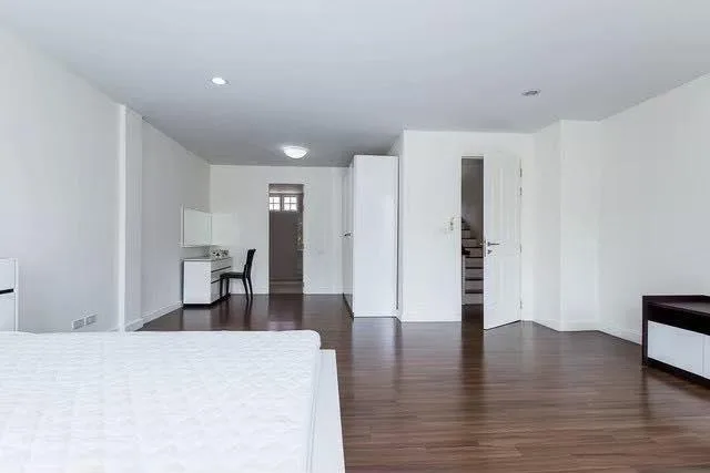 Property photos for Garden Square Sukhumvit 77