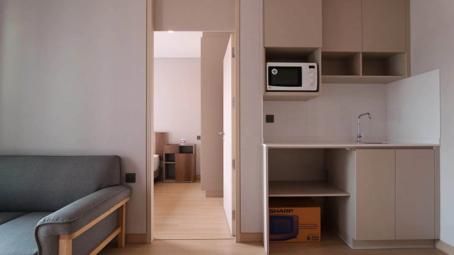 Property photos for Lumpini Suite Phetchaburi - Makkasan
