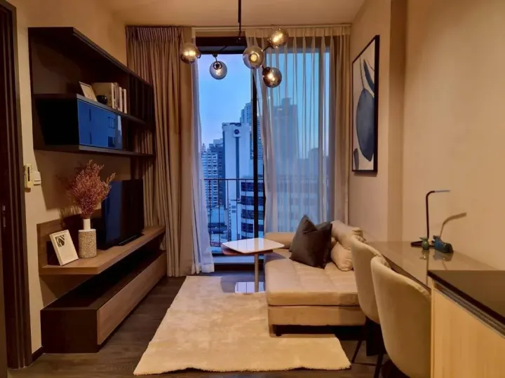 Property photos for Edge Sukhumvit 23