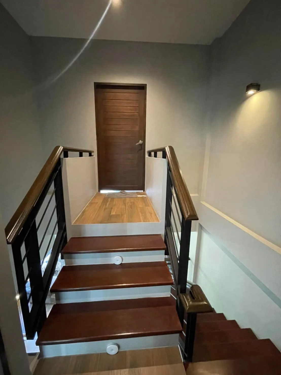 Property photos for Baan Klang Meuang British Town Srinakarin