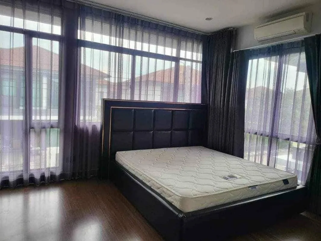 Property photos for Setthasiri Krungthep Kreetha 1