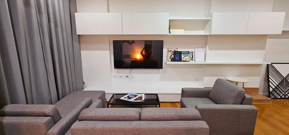 Property photos for Blocs 77
