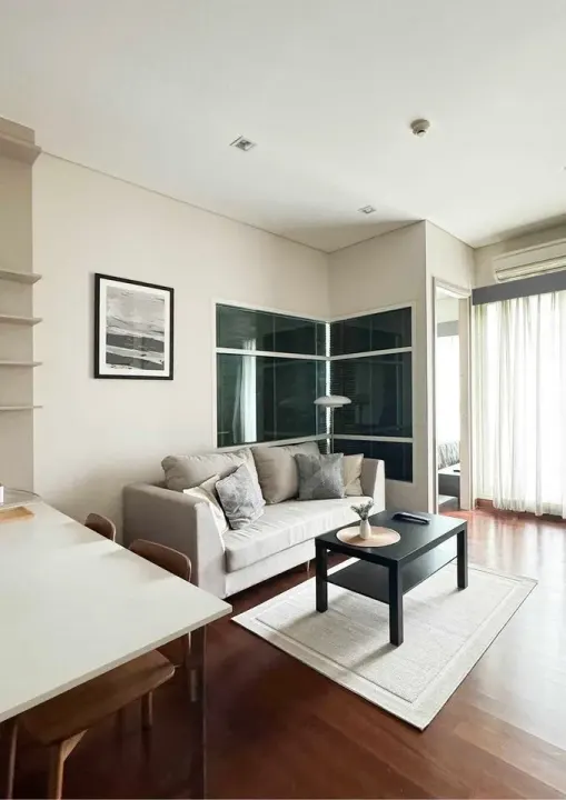 Property photos for Ivy Thonglor