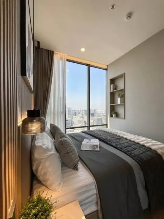 Property photos for The Extro Phayathai-rangnam