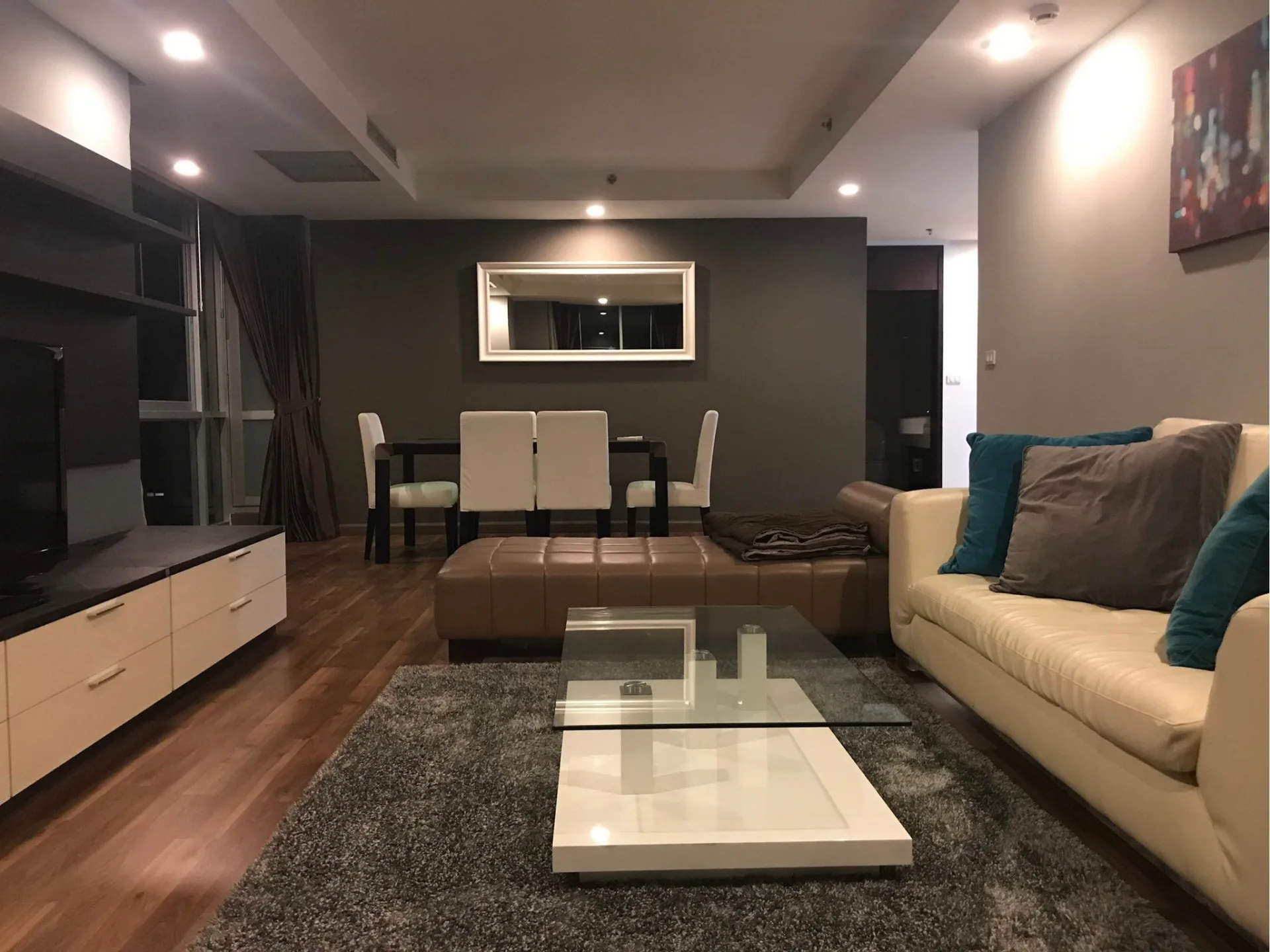 Property photos for The Rajdamri