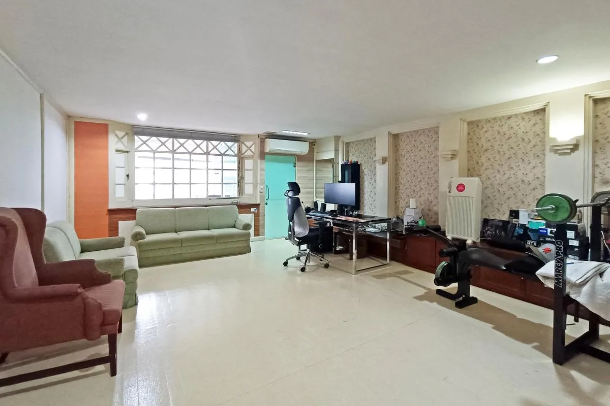 Property photos for Premier Condominium