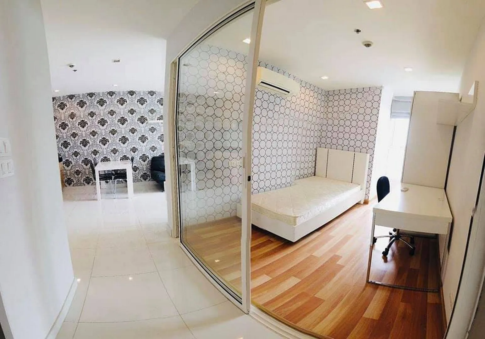 Property photos for Ideo Verve Ratchaprarop