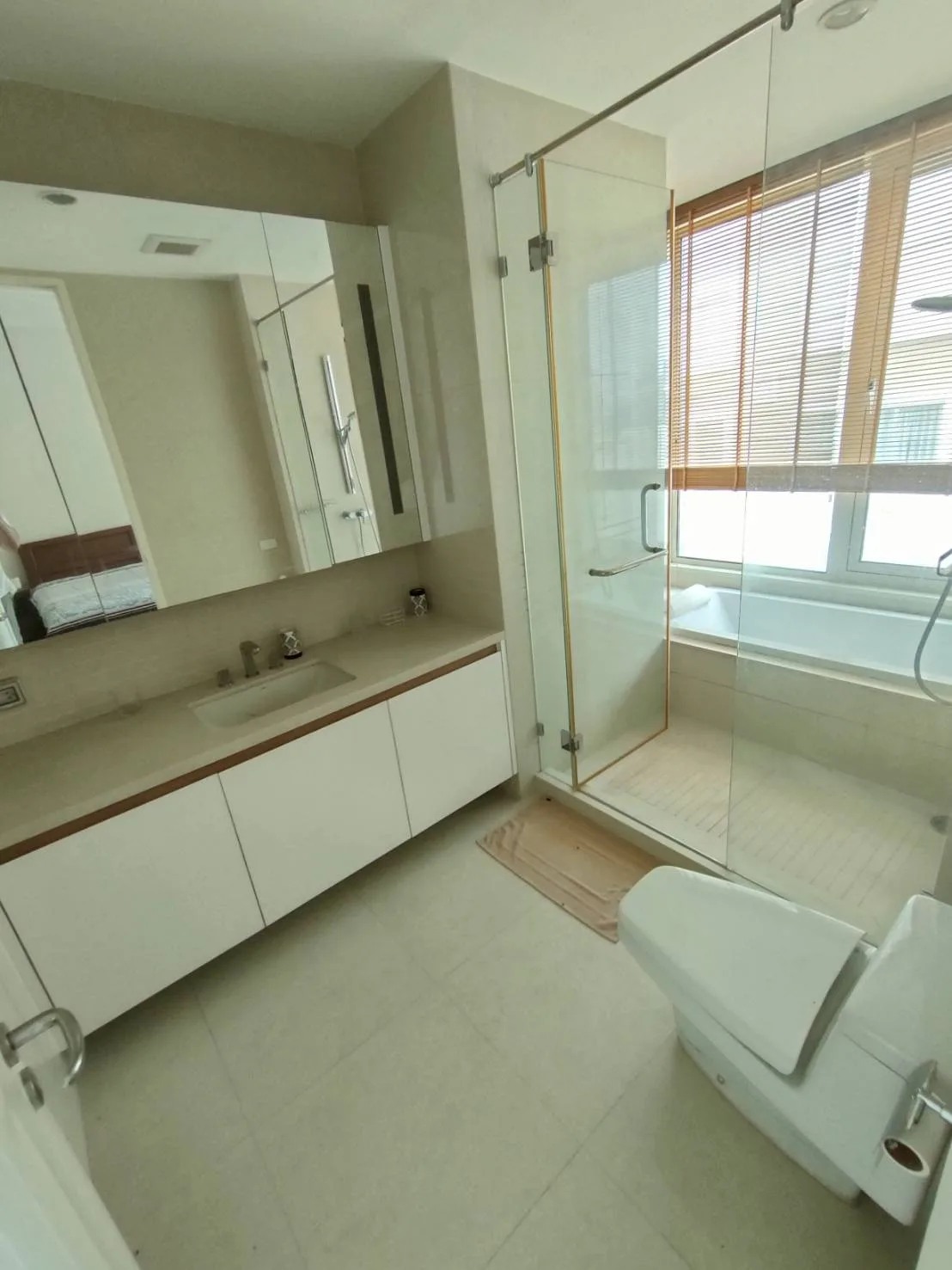 Property photos for Q Langsuan