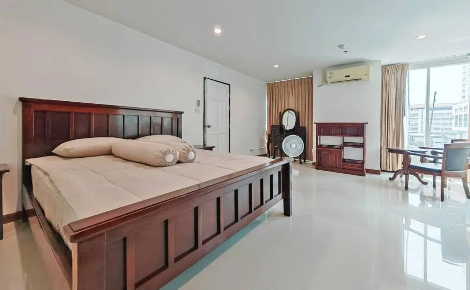 Property photos for Sukhumvit Living Town