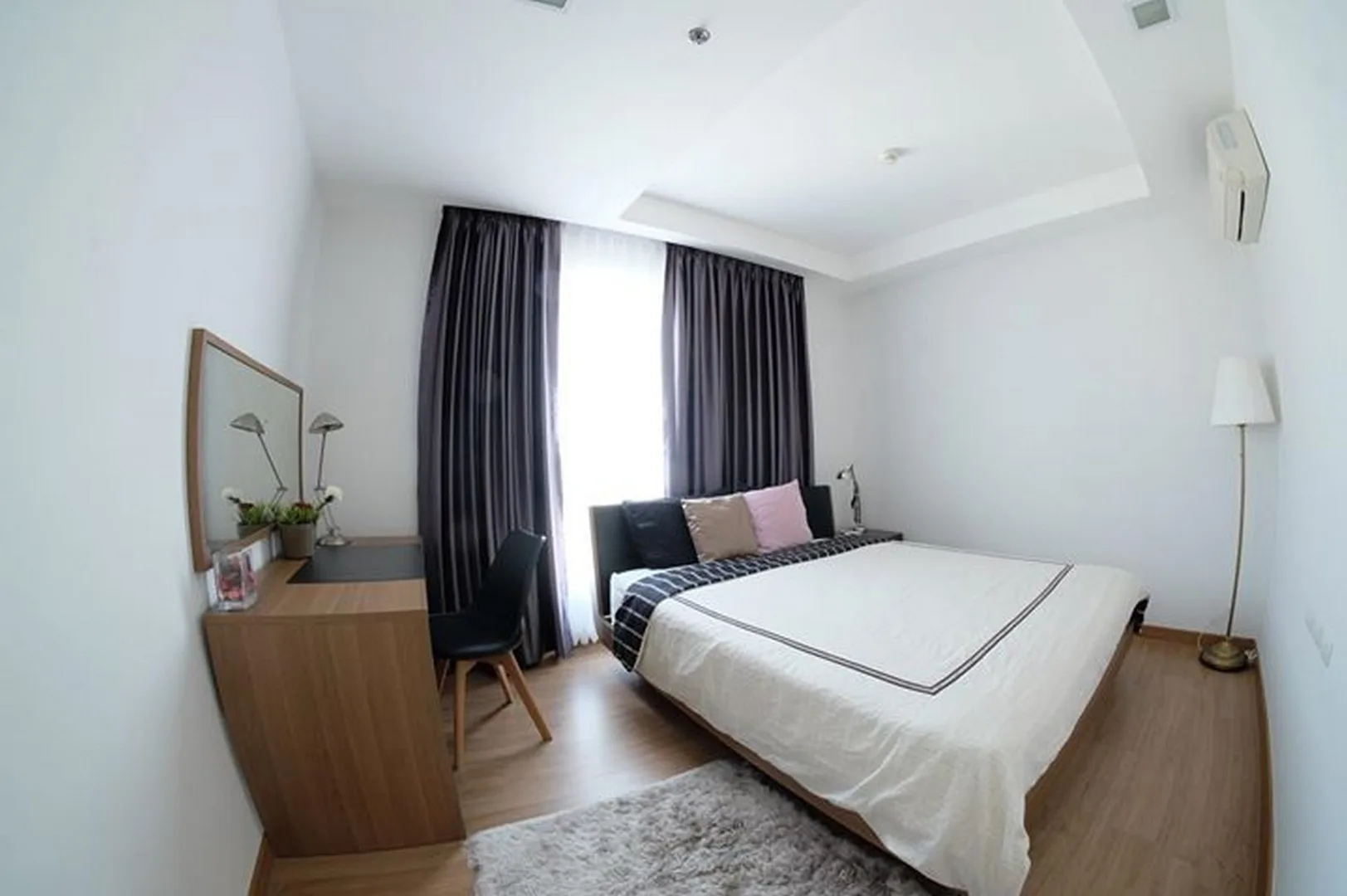 Property photos for Thru Thonglor
