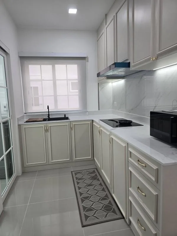 Property photos for Golden Neo Sukhumvit Lasalle