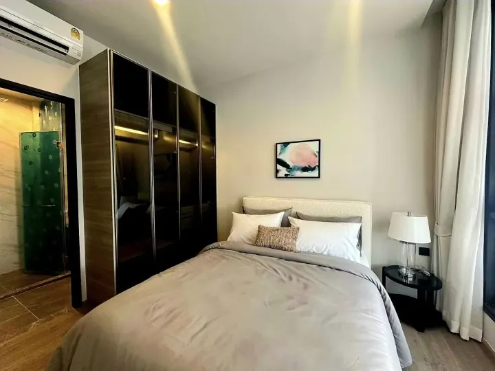 Property photos for The Crest Park Residences