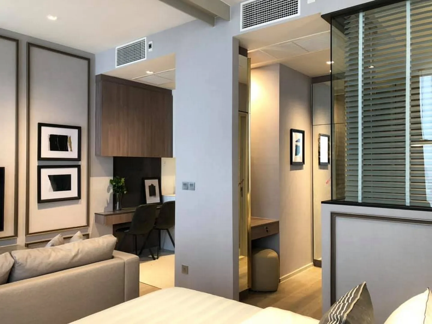 Property photos for Ashton Silom