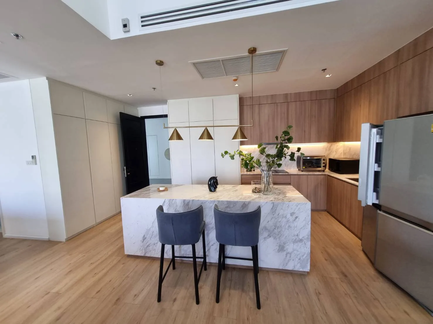 Property photos for The Pearl 49