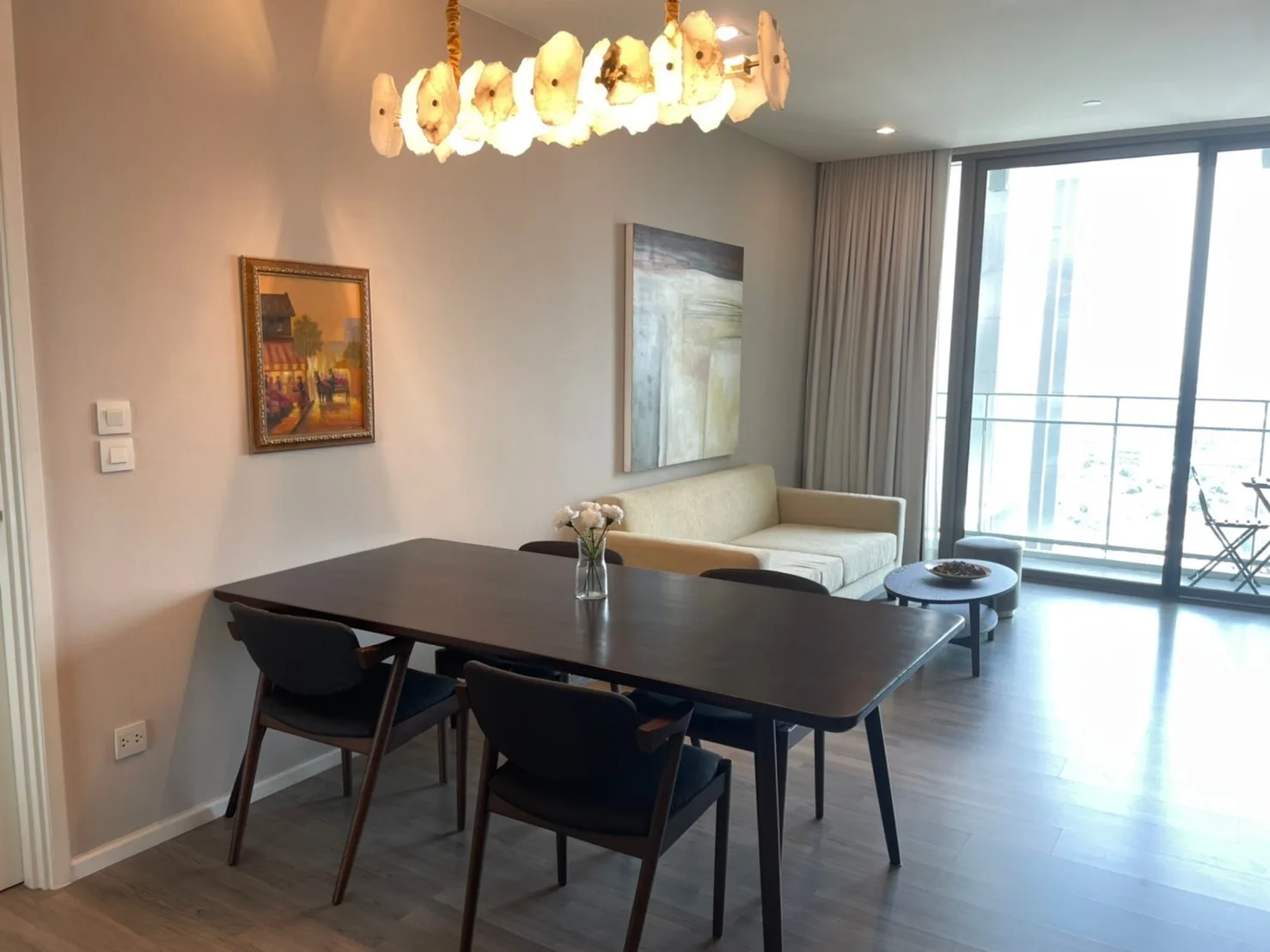 Property photos for The Room Sukhumvit 69