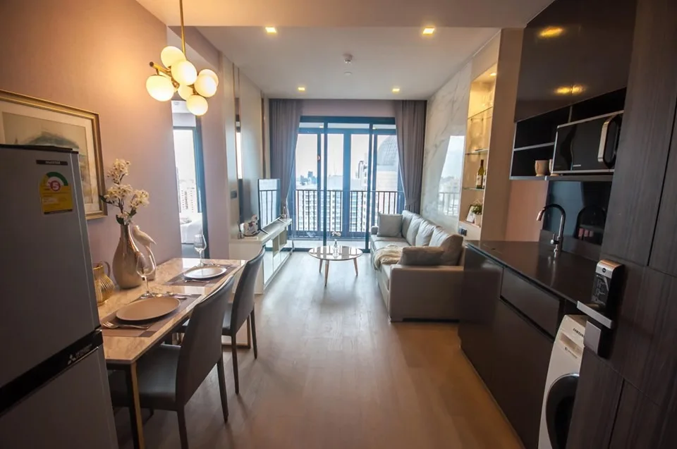 Property photos for Ashton Asoke