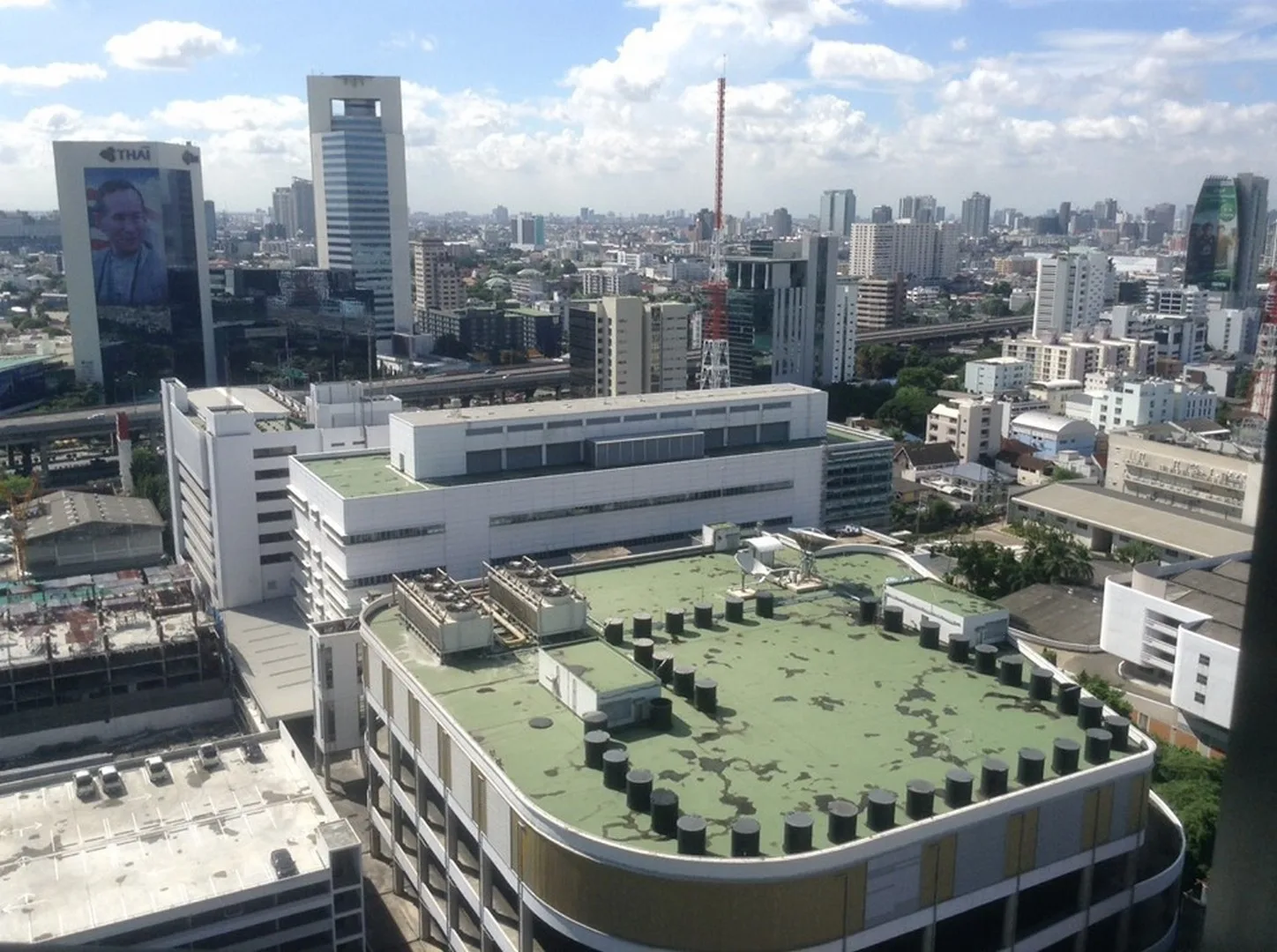 Property photos for THE LINE Jatujak - Mochit