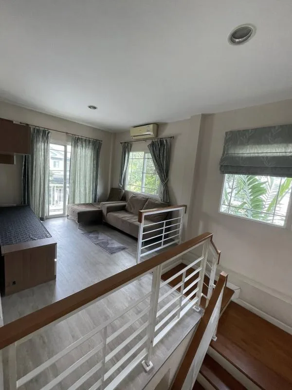 Property photos for Baan Manthana Rama 9 ??? Srinakarin