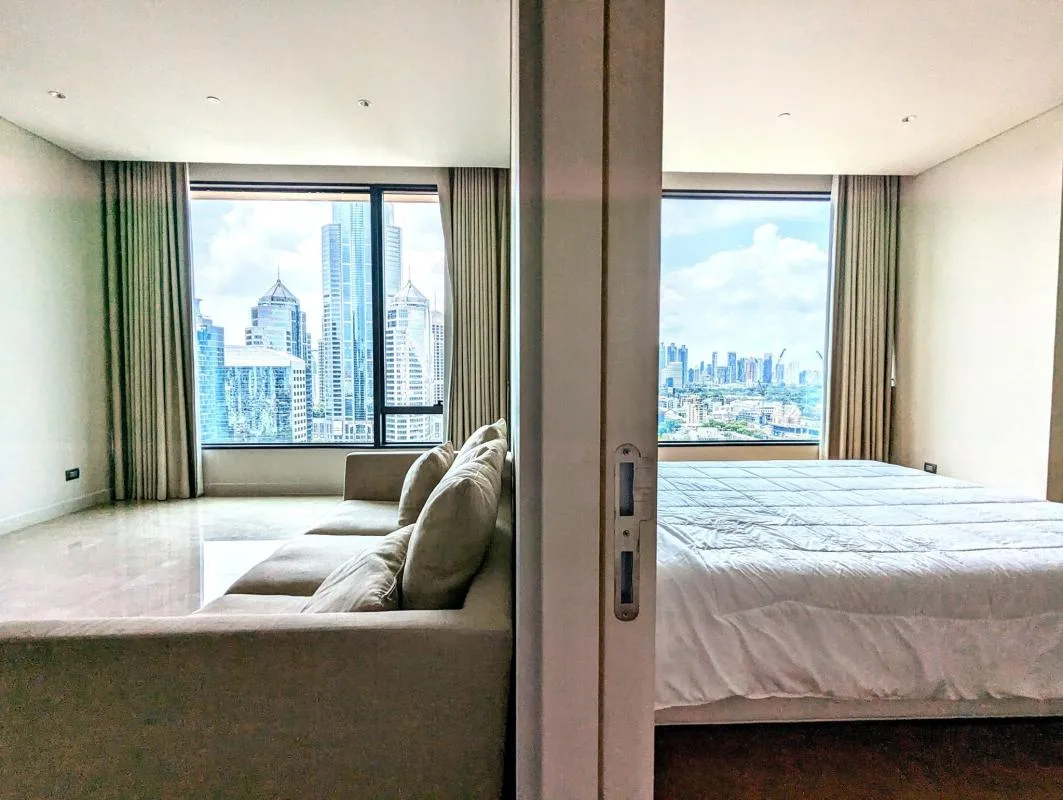 Property photos for Sindhorn Residence