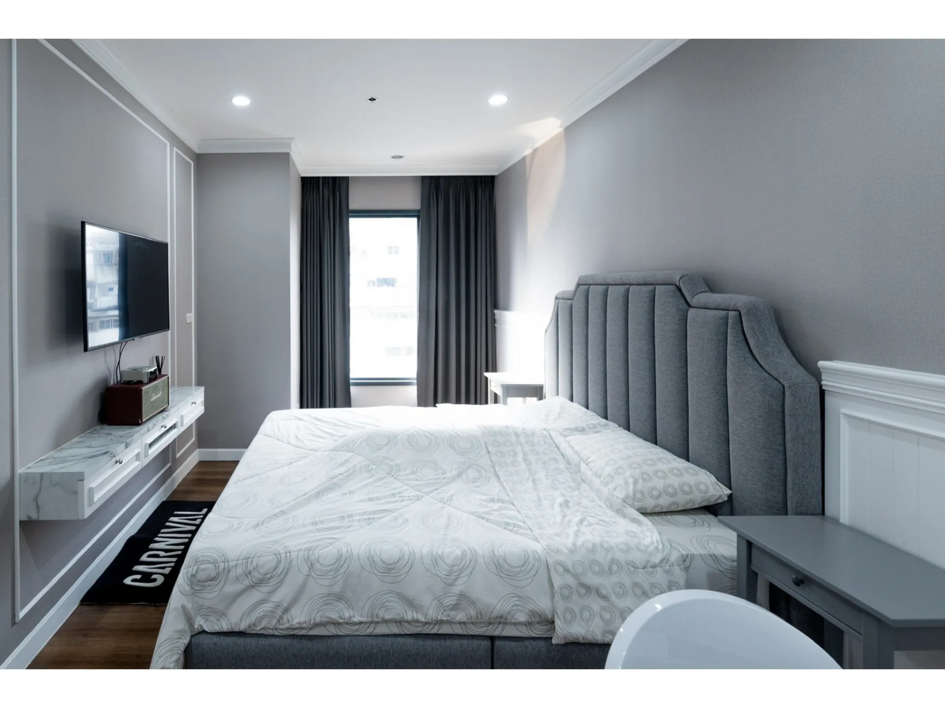Property photos for Onyx Phaholyothin