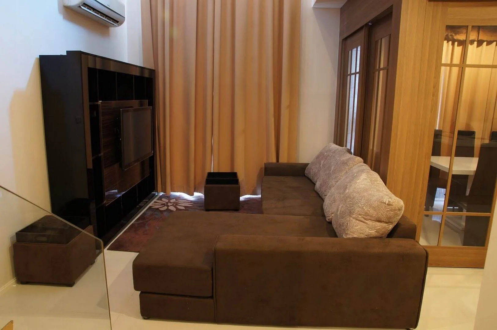 Property photos for Villa Asoke