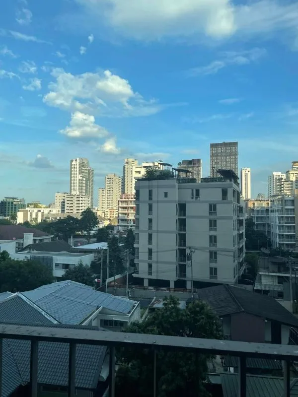 Property photos for Edge Sukhumvit 23