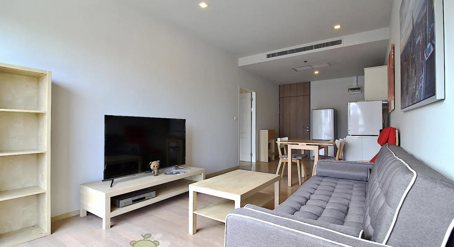 Property photos for Noble Refine