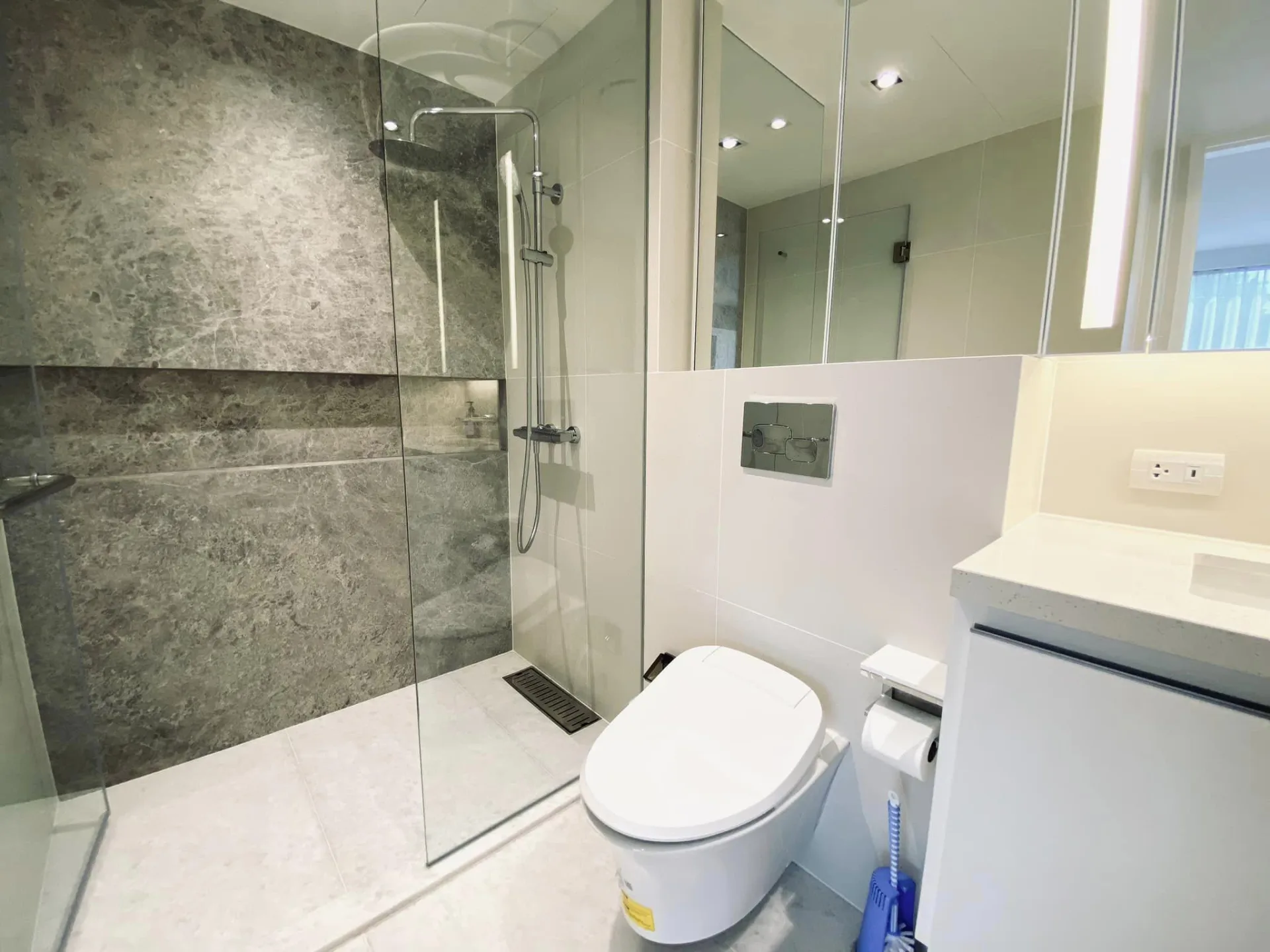 Property photos for Scope Promsri