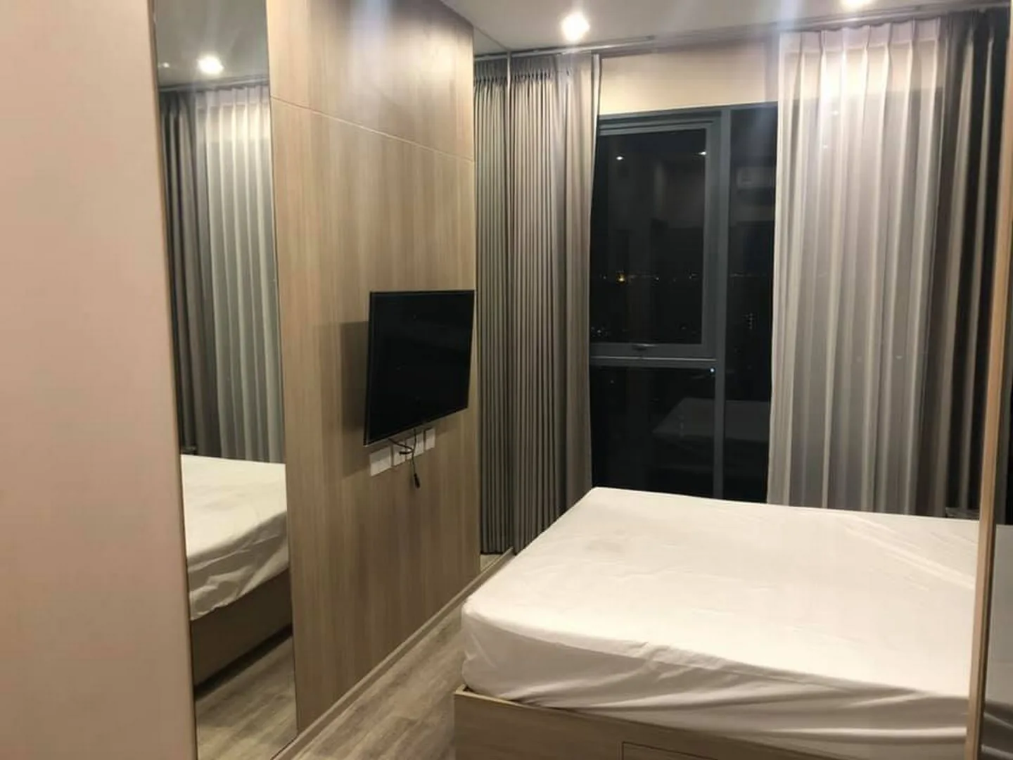 Property photos for IDEO Mobi Sukhumvit 66
