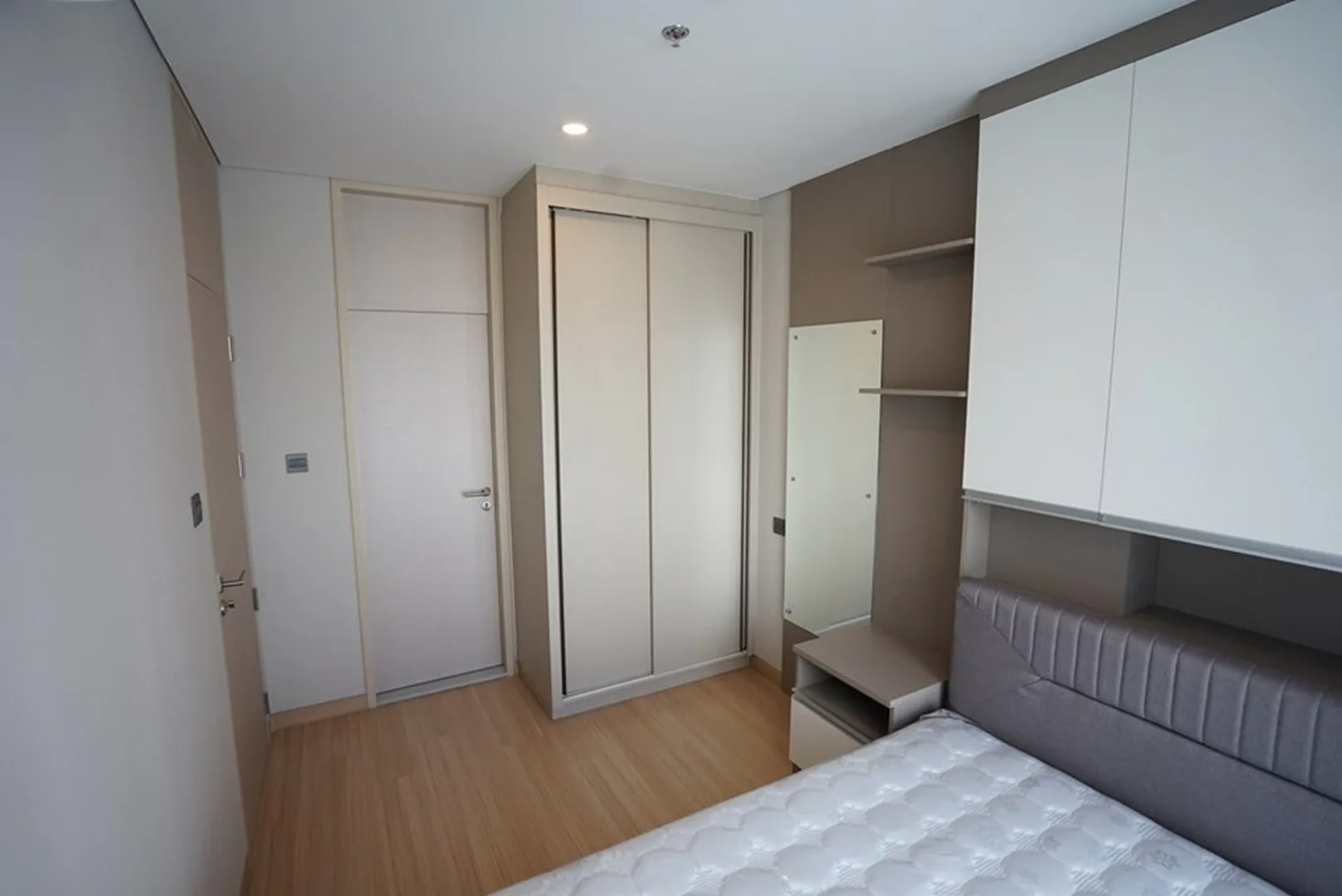 Property photos for Lumpini Suite Phetchaburi - Makkasan