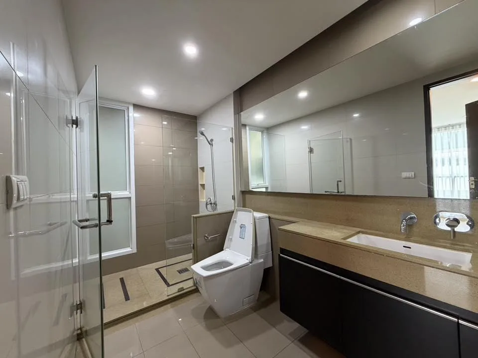 Property photos for The Address Pathumwan