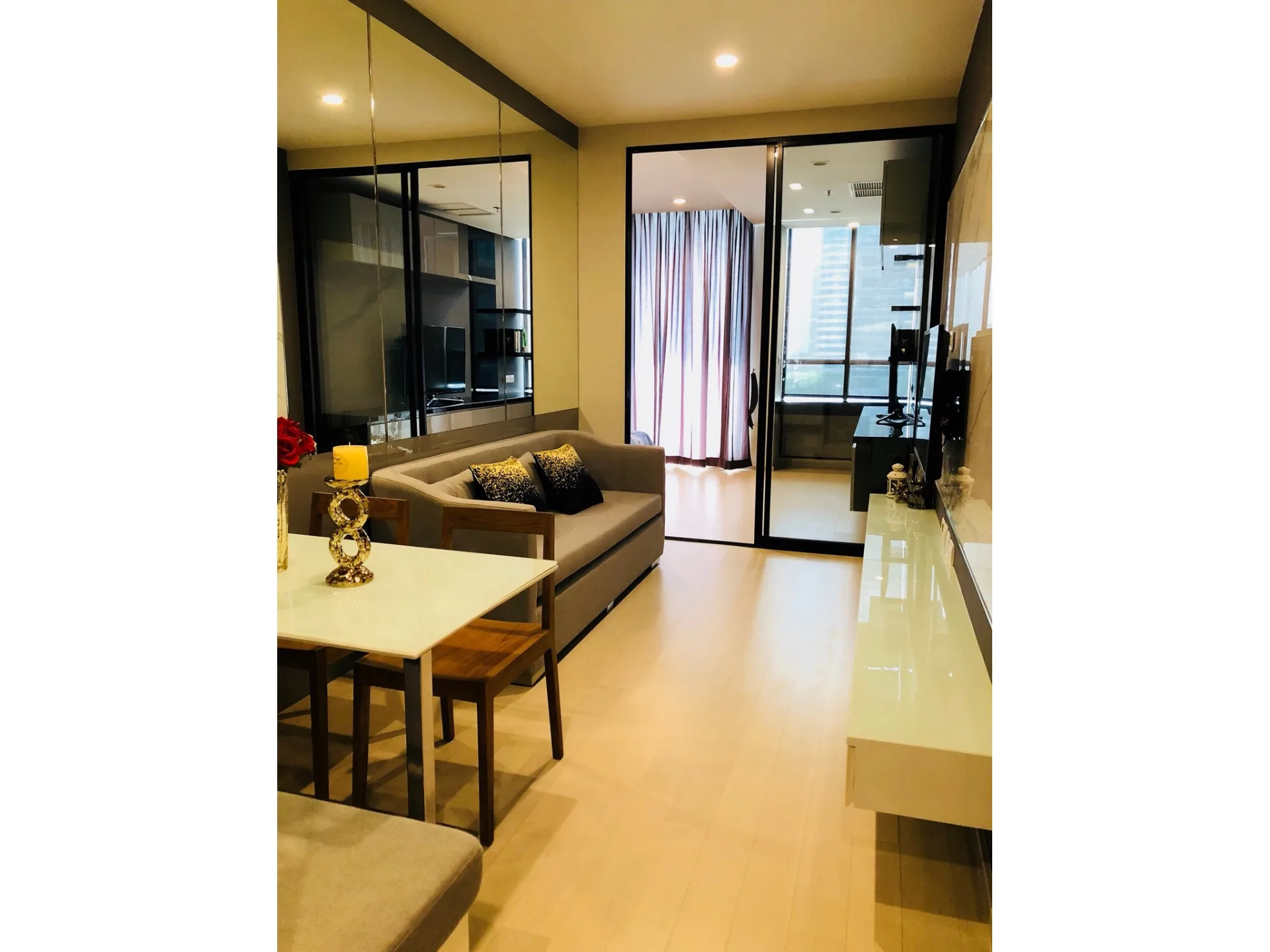 Property photos for Noble Ploenchit