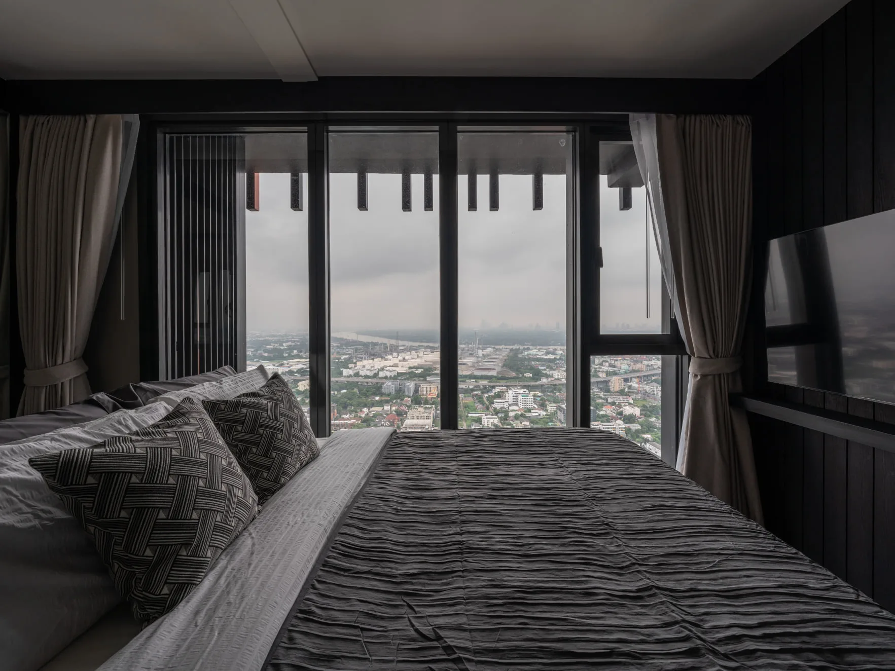 Property photos for The Line sukhumvit 101