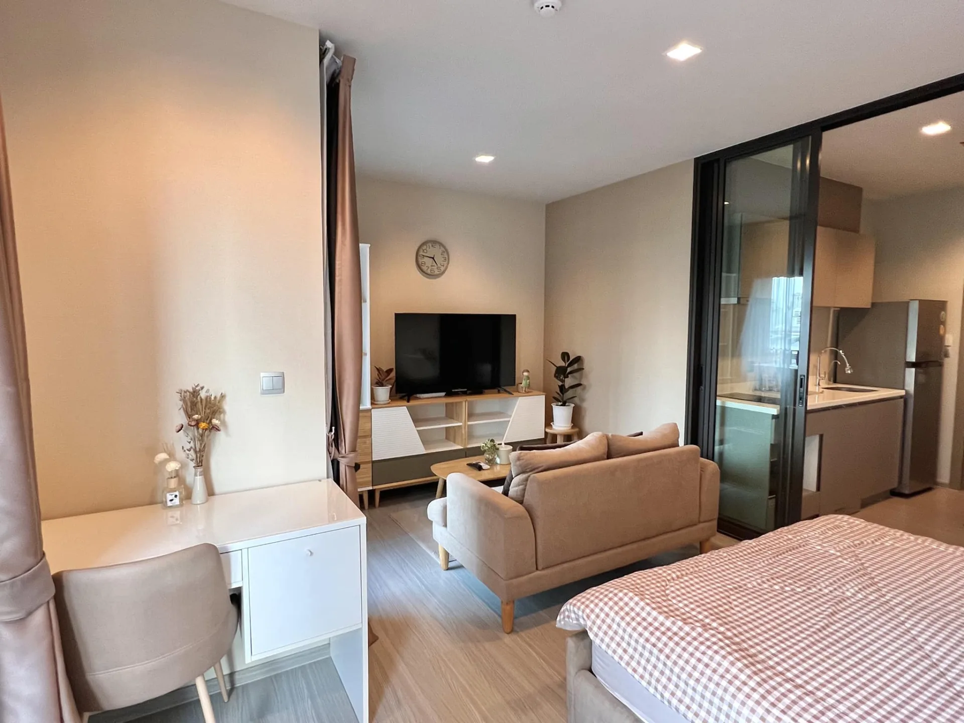 Property photos for LIFE Asoke - Rama 9