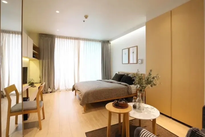 Property photos for Noble Lite