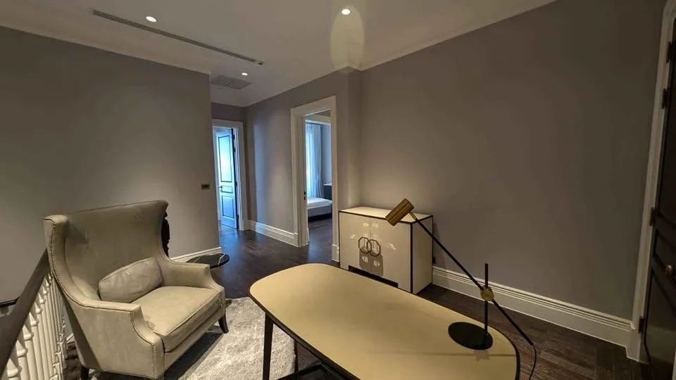 Property photos for 98 Wireless